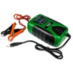 Зеленое автомобильное зарядное устройство Volt