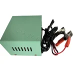 Зеленое зарядное устройство Voltronic с зажимами